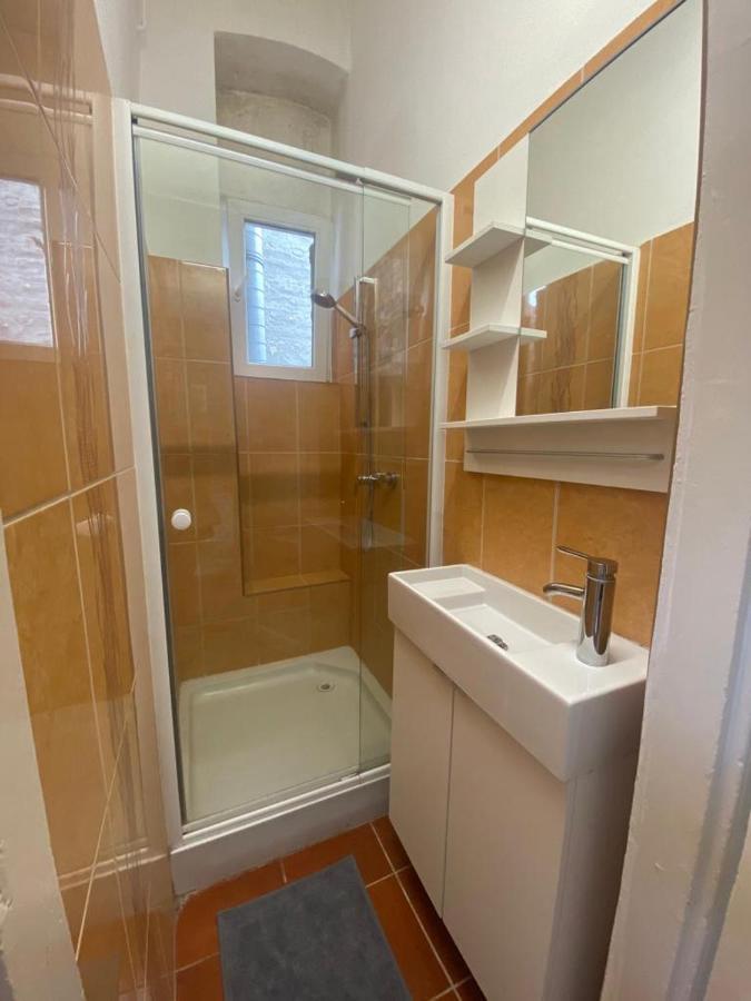 Ac With Free Parking At Acacia St, City Center 부다페스트 외부 사진