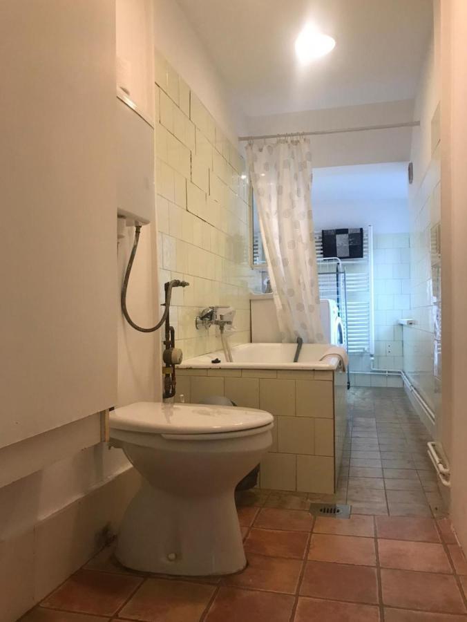 Ac With Free Parking At Acacia St, City Center 부다페스트 외부 사진